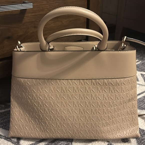 Michael Kors Gramercy Convertible Satchel - Picture 7 of 11